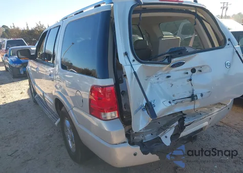 2006 Ford Expedition Limited z USA, uszkodzony, nr VIN 1FMPU19556LA55666